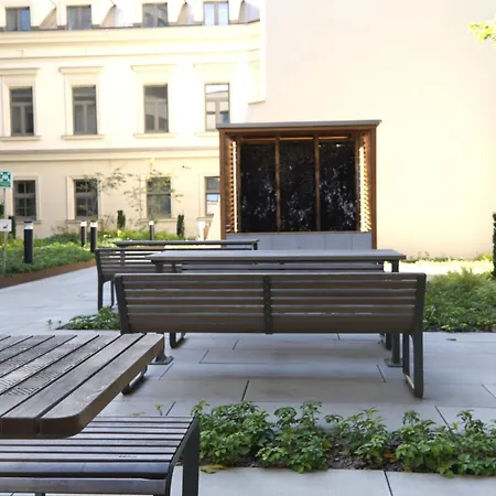 Ima Smolensk 33 Old Town Free Parking Kraków