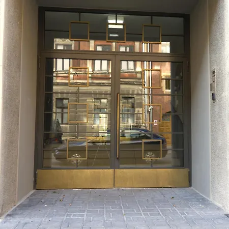 Ima Smolensk 33 Old Town Free Parking